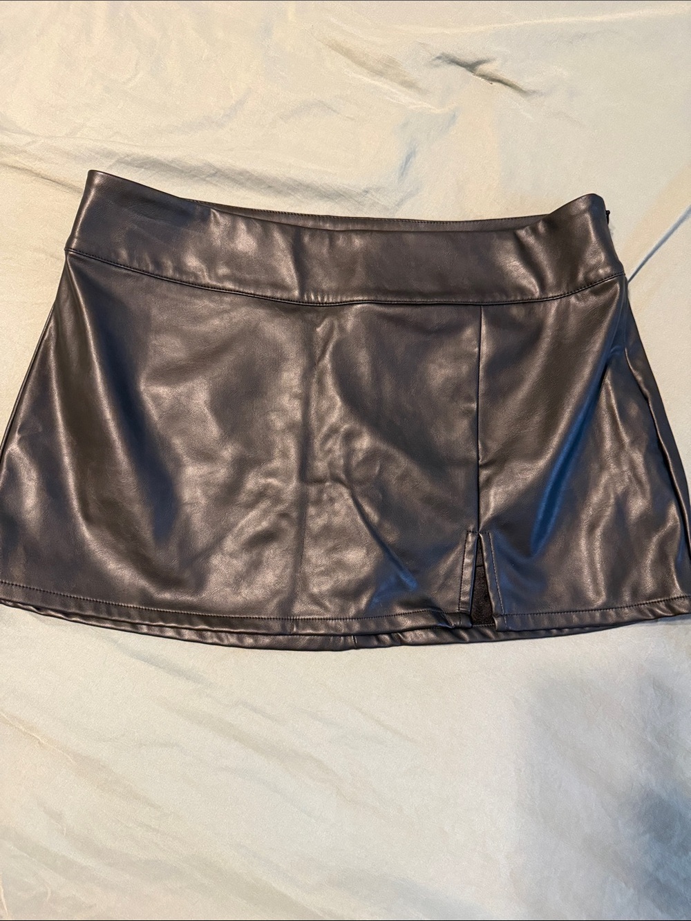 wild fable Black Faux Leather Mini Skirt with Front Notch